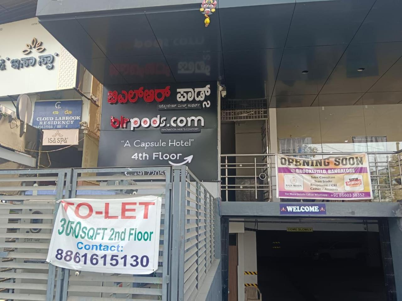Blr Pods Hotel Bangalore Luaran gambar