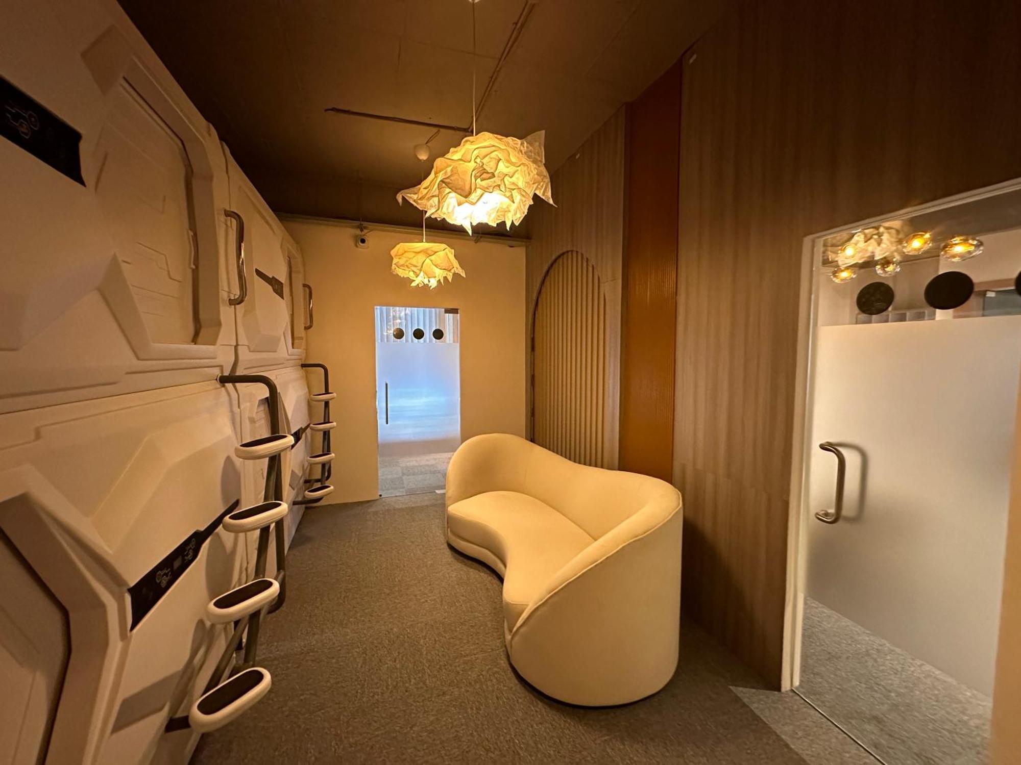 Blr Pods Hotel Bangalore Luaran gambar