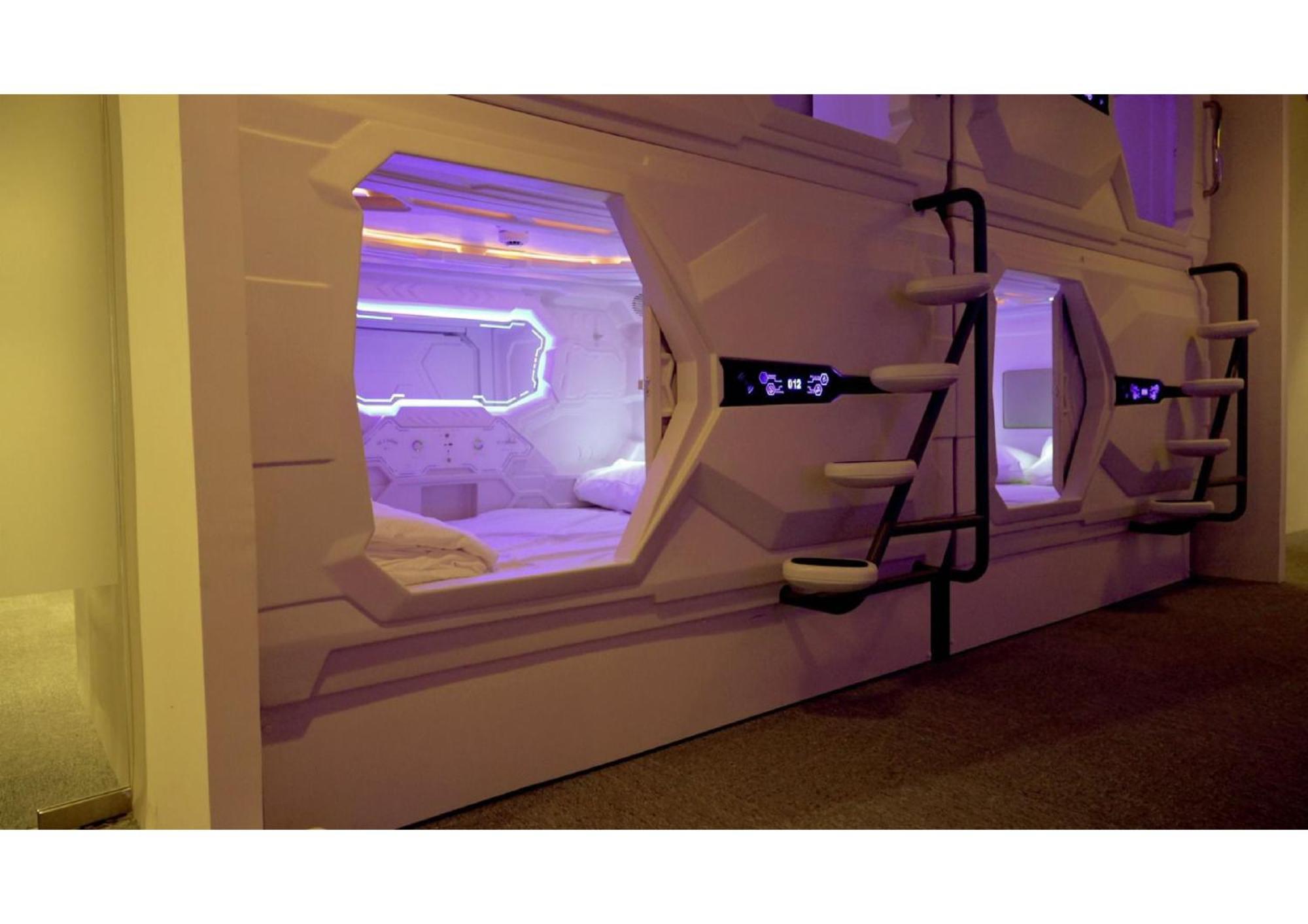 Blr Pods Hotel Bangalore Luaran gambar